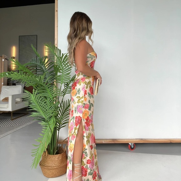 Floral Strapless Maxi Dress - Picture 2 of 4